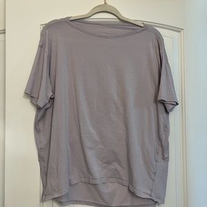 Lululemon t-shirt